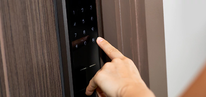 Smart Electric Locks Replacement Services in Kendall