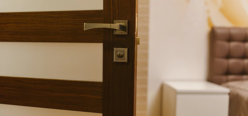 Door Lever Troubleshooting in Kendall, FL