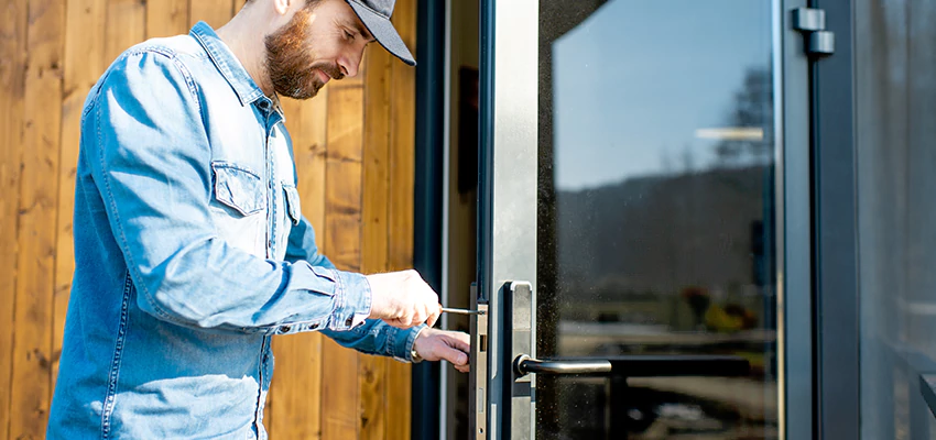 Frameless Glass Storefront Door Locks Replacement in Kendall