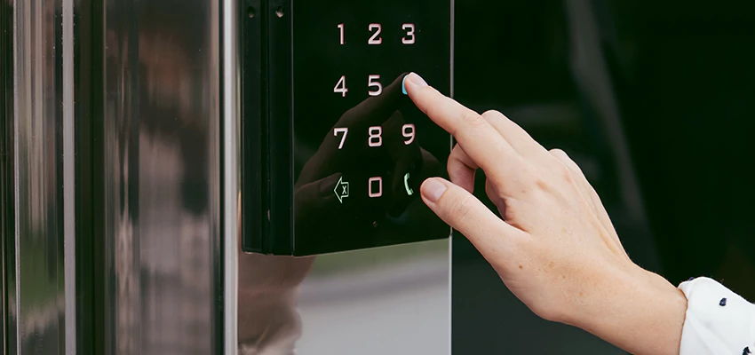 Property Management Locksmith For Lock Installation in Kendall, FL